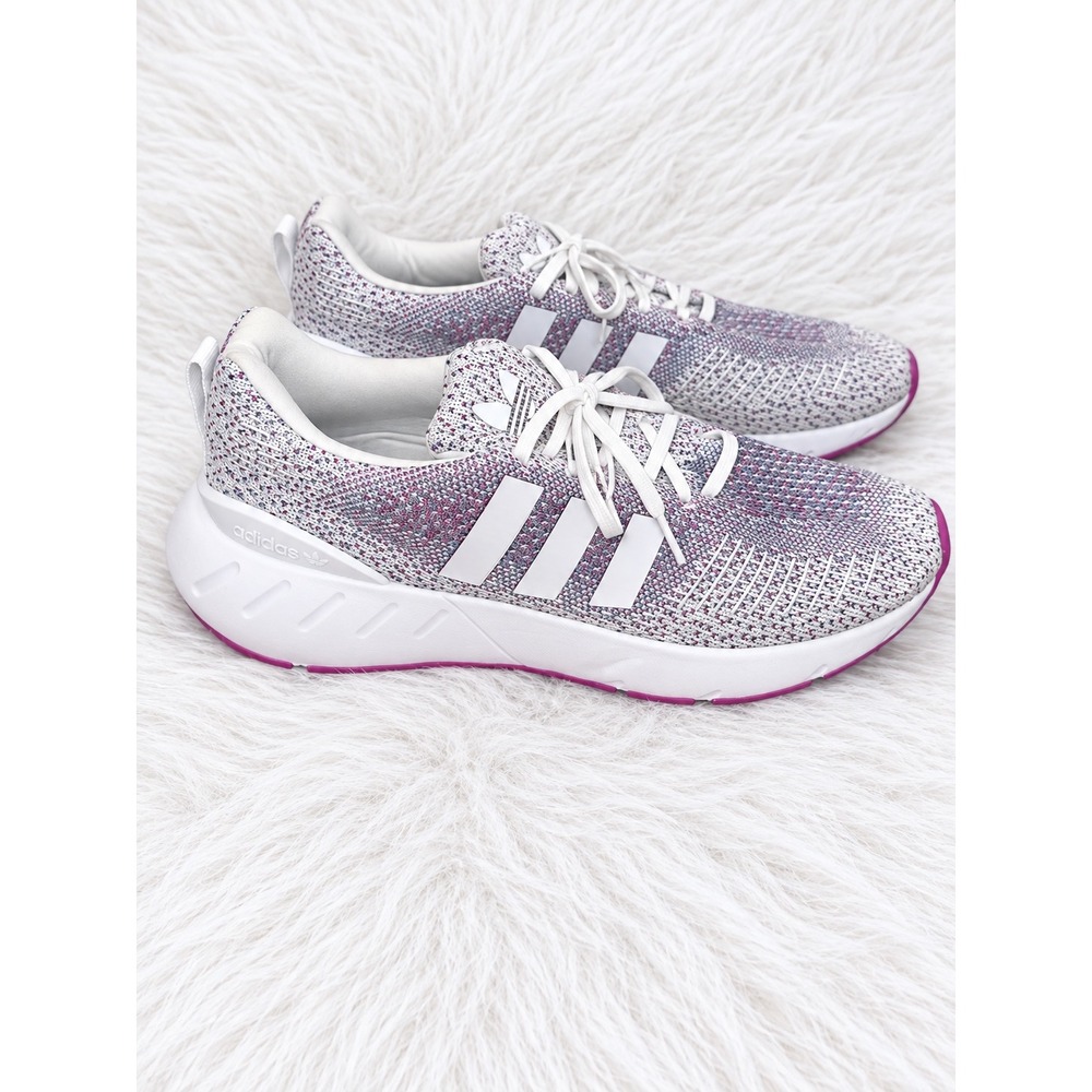 adidas Swift Run 22 Sneakers Women's 9 | White Purple Pink Knit Running Shoes